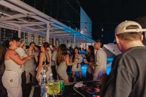 Hoteles Terrado inicia el “Modo Verano by Solara” en Sky Bar Cavancha